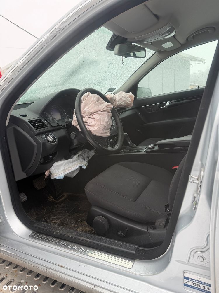 Mercedes-Benz Klasa C 200 CDI DPF Automatik - 9