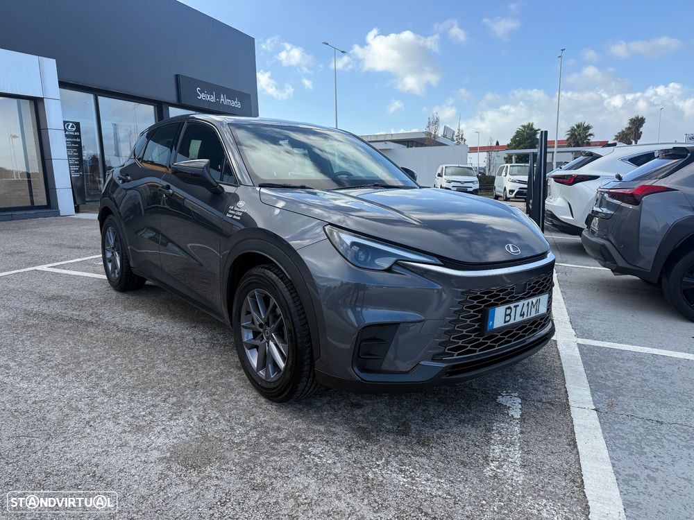 Lexus LBX Standard - 6