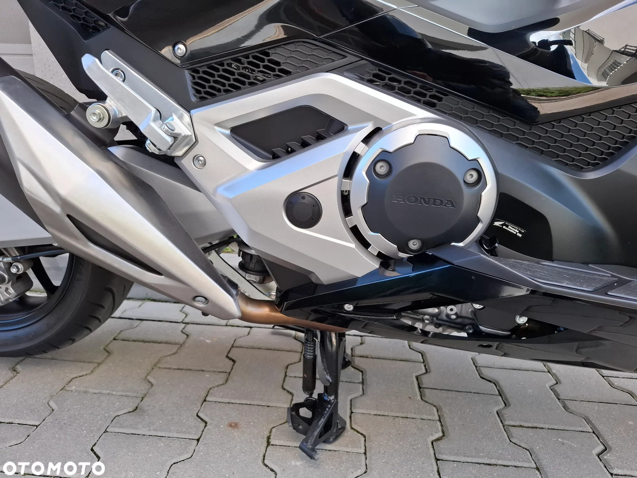 Honda NSS - 27
