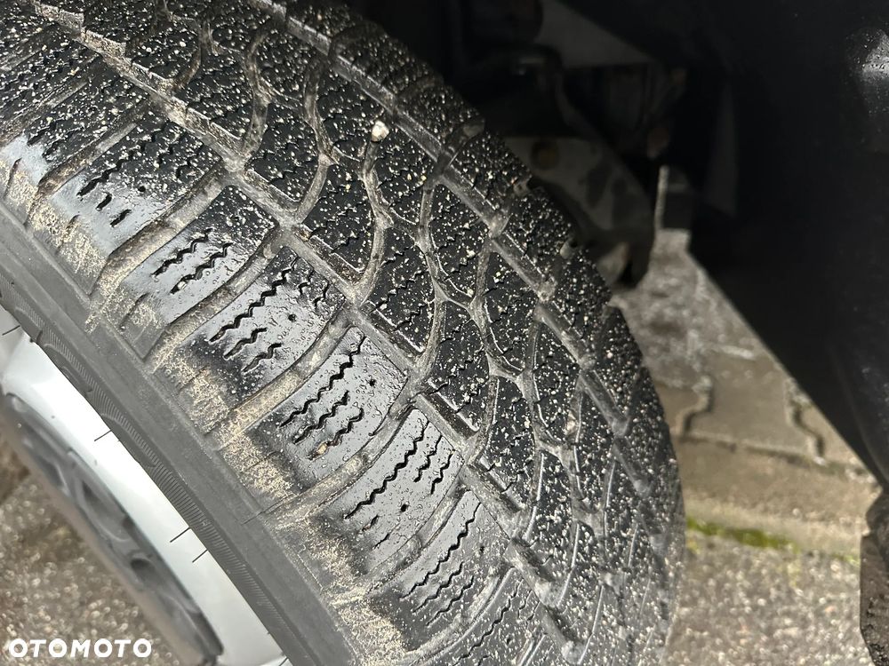 Iveco Daily 35S16 3.0 HPI 160 PS Uwaga 23.000 km Skrzyniowy Salon Polska - 9