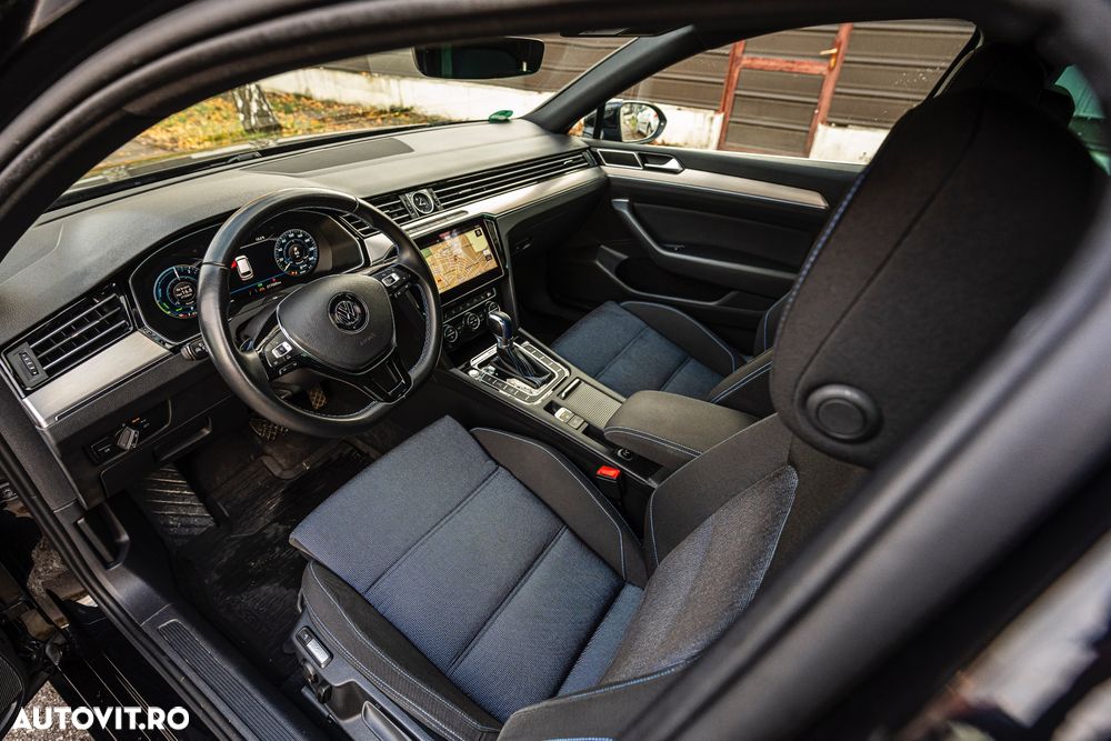 Volkswagen Passat Variant 1.4 TSI Plug-In-Hybrid DSG GTE - 28