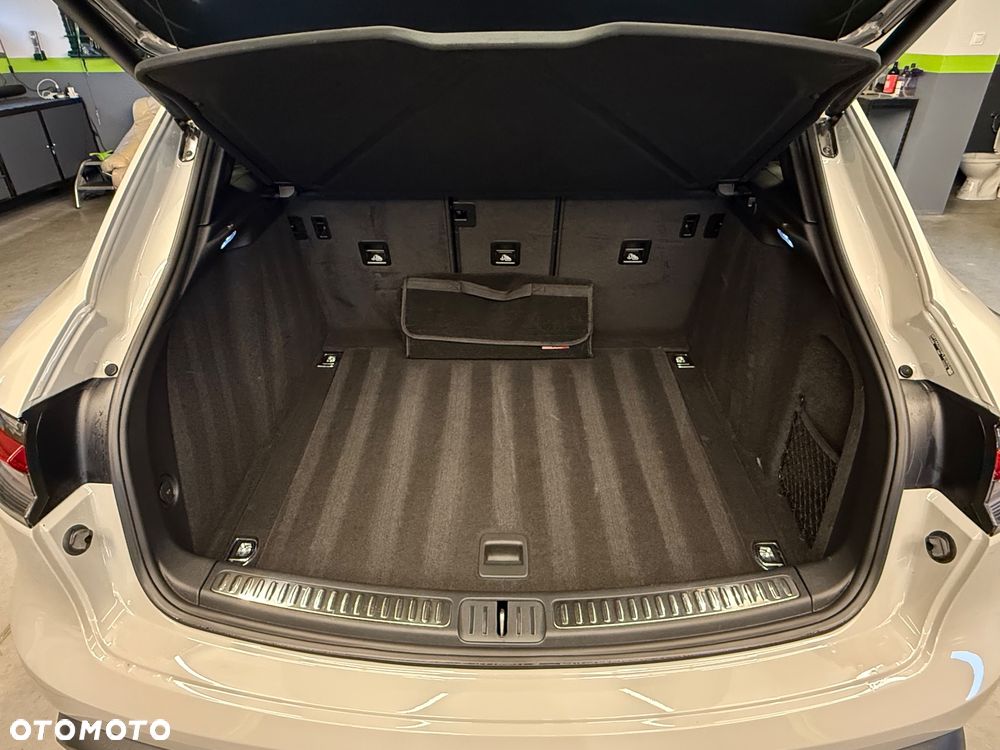 Porsche Macan Standard - 29