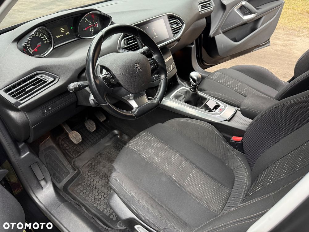 Peugeot 308 BlueHDi 120 Stop & Start Allure - 15