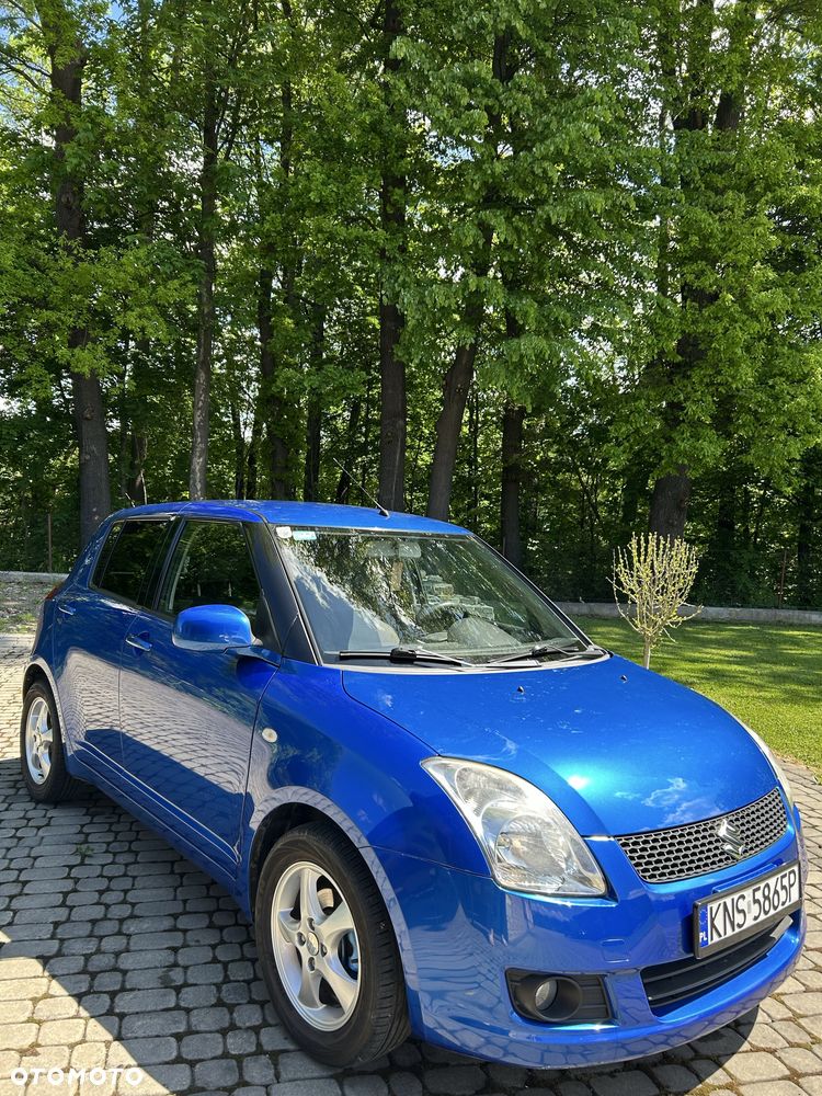 Suzuki Swift - 2
