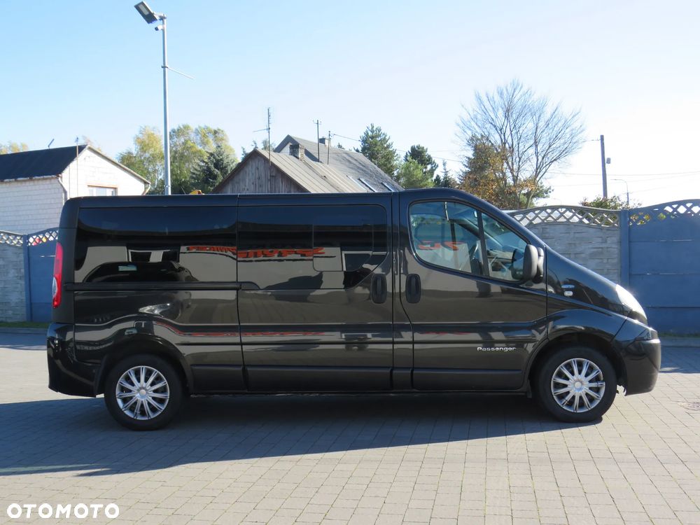 Renault Trafic Passenger Long 2.0DCI 115Ps *9 osób* - 11