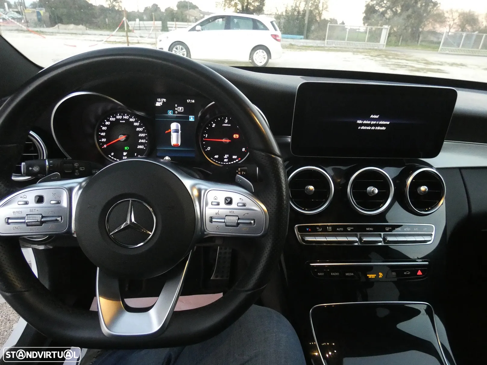 Mercedes-Benz C 220 d AMG Line - 27