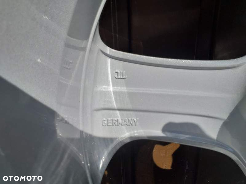 Koła Felgi z oponami 215/55 R17 Peugeot 508 Lift 5x108 - 8