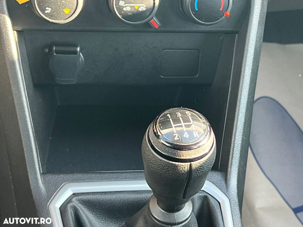 Dacia Sandero TCe 90 MT5 Expression - 15