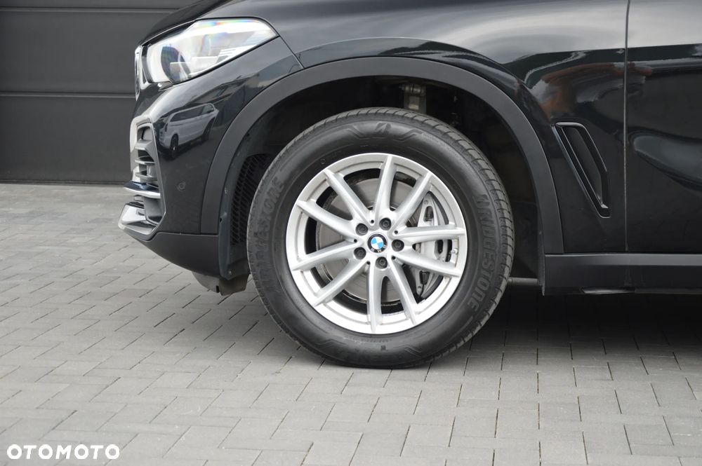 BMW X5 xDrive40i - 29