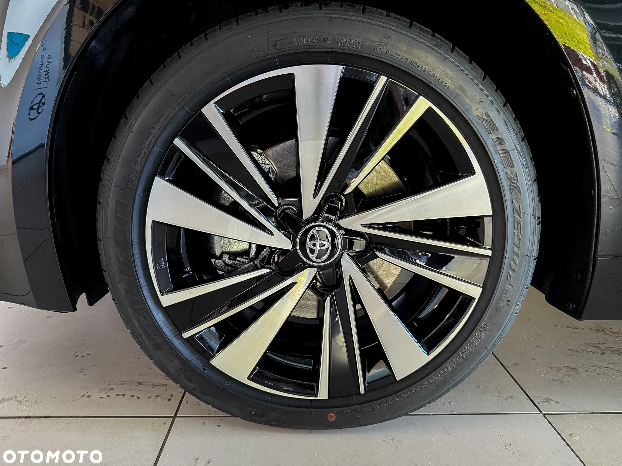 Toyota Corolla 1.8 Hybrid Style - 5