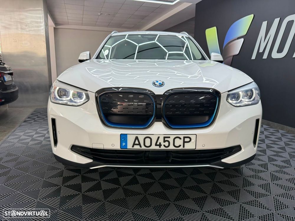 BMW iX3 Impressive - 5