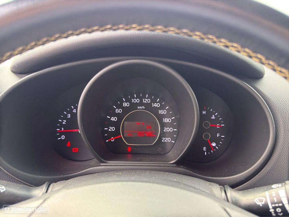 Kia Soul 1.6 CRDi TX - 13