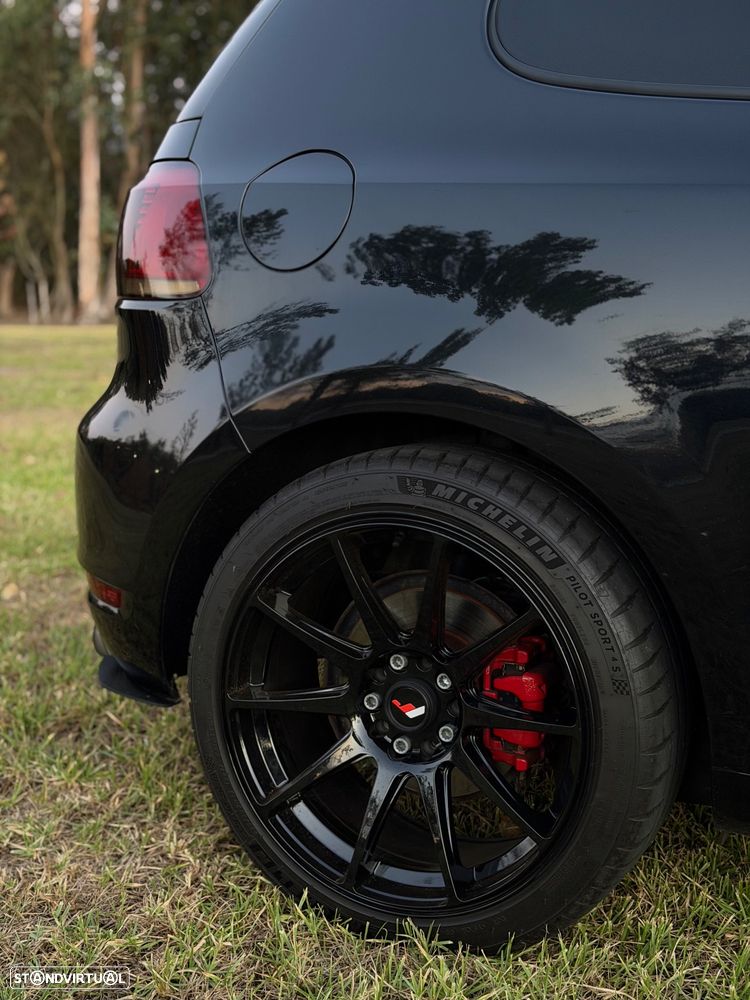 VW Golf 2.0 GTI DSG - 7