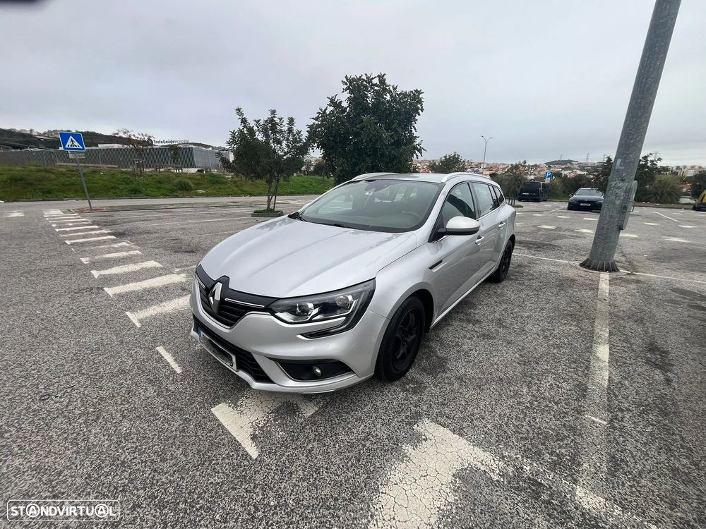 Renault Mégane Sport Tourer 1.5 Blue dCi Zen - 6