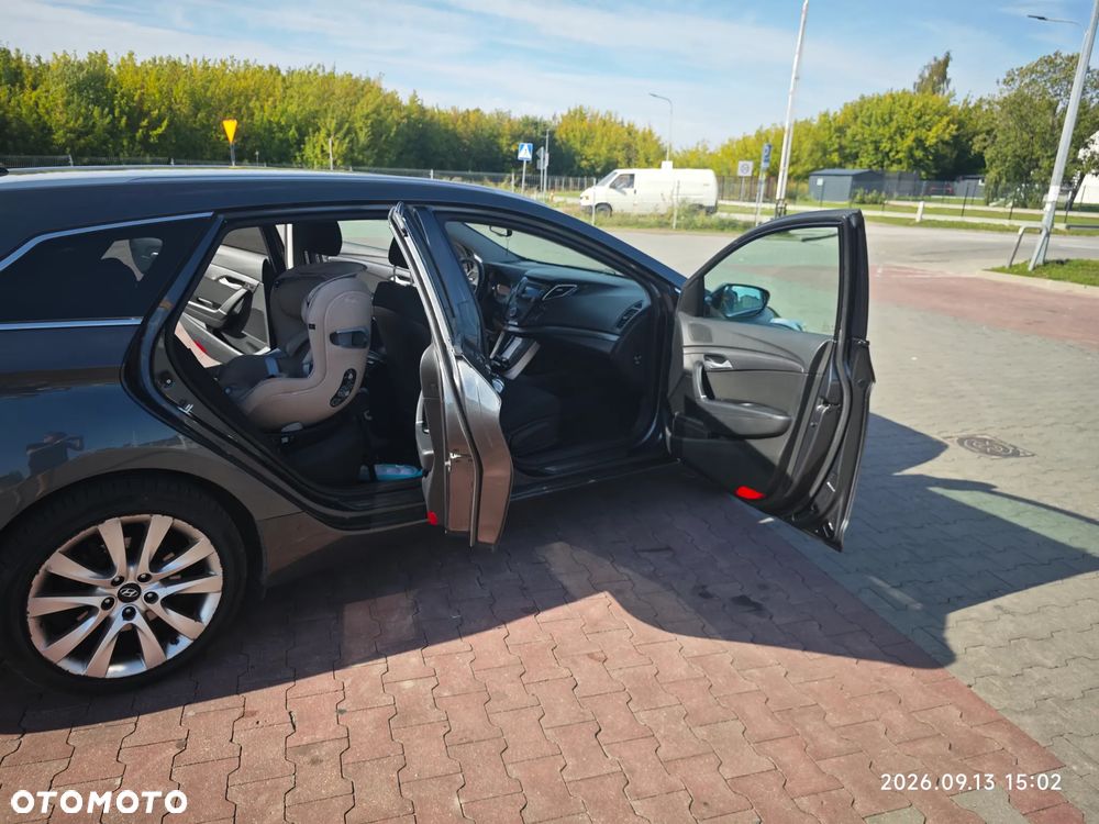 Hyundai i40 1.7 CRDi Comfort + - 7