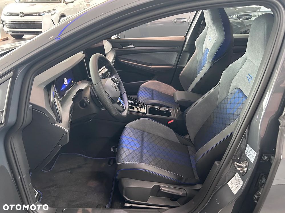 Volkswagen Golf 2.0 TSI 4Motion R DSG - 6