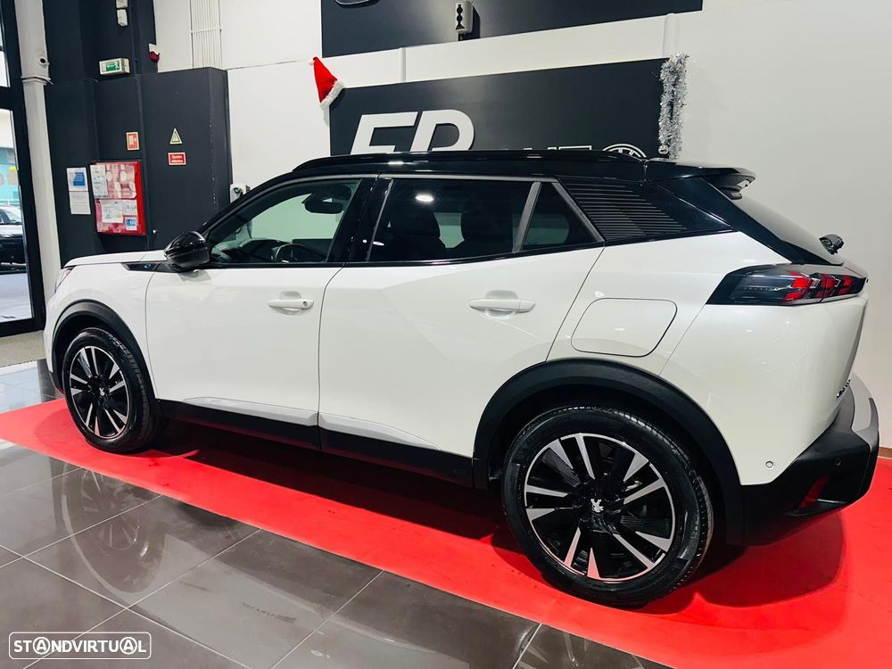 Peugeot e-2008 50 kWh GT - 12