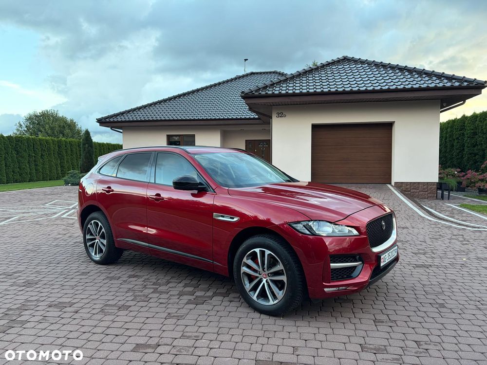 Jaguar F-Pace 20d AWD R-Sport - 24