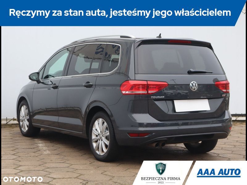 Volkswagen Touran - 5