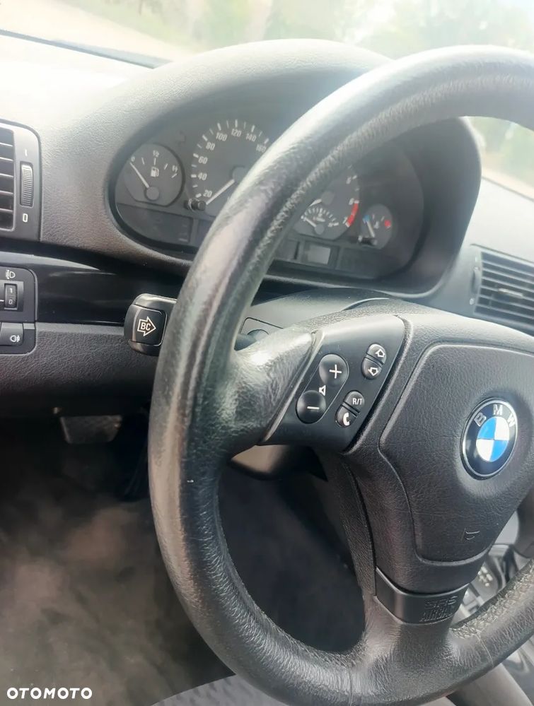 BMW Seria 3 - 26