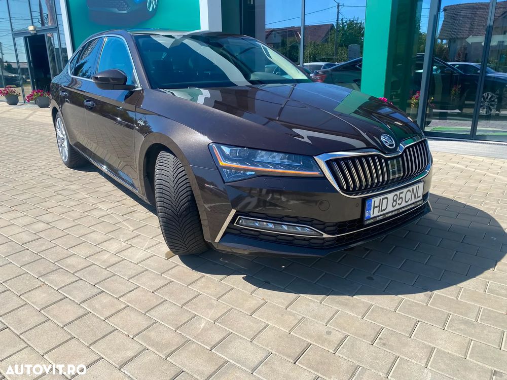 Skoda Superb 2.0 TDI DSG Laurin & Klement - 2