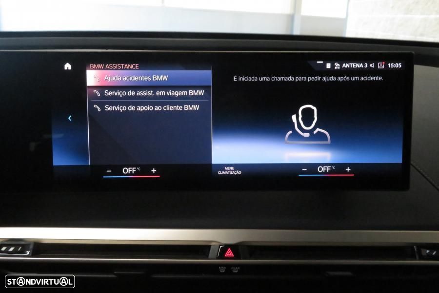 BMW iX xDrive 40 - 24