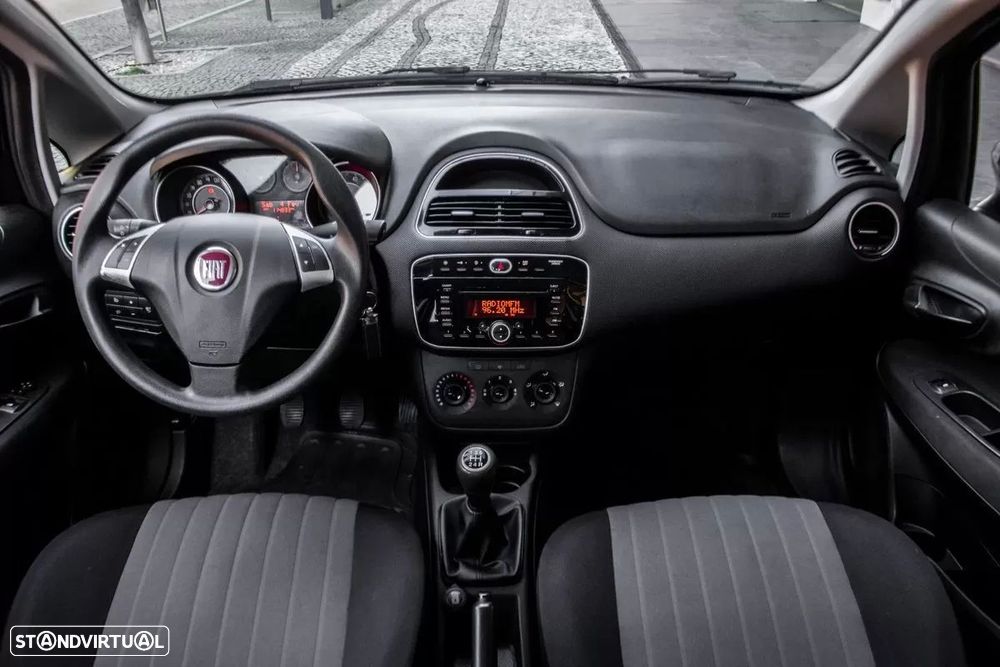 Fiat Punto 1.3 M-Jet Easy S&S - 31