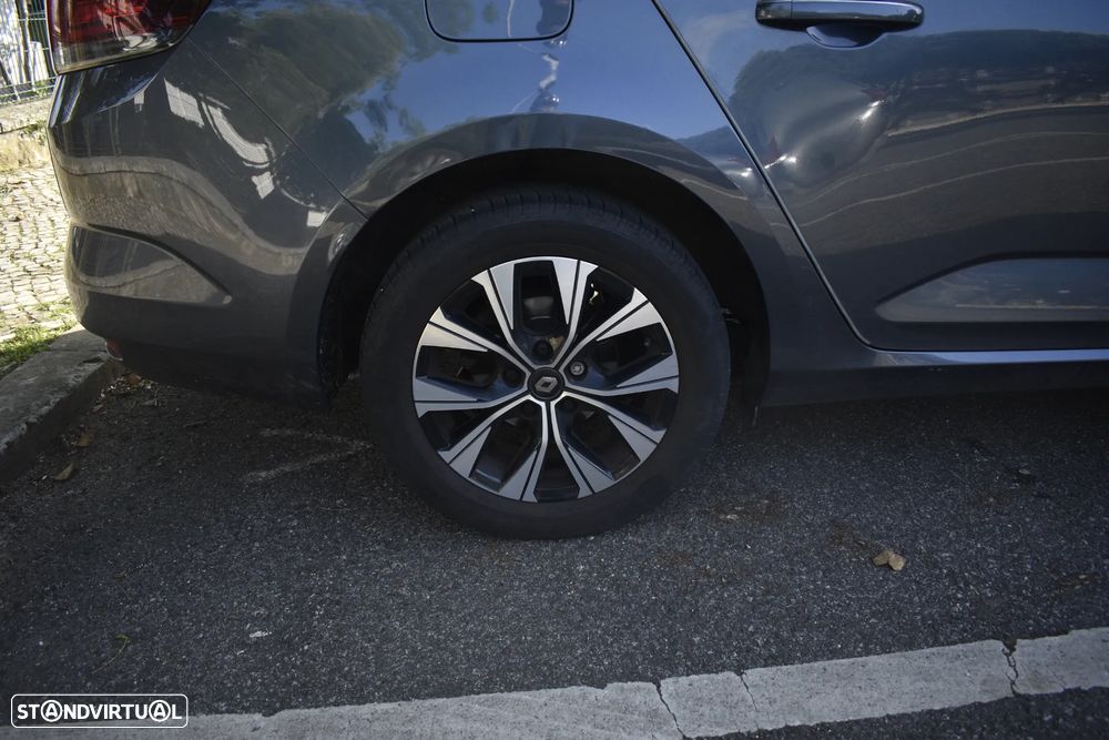 Renault Mégane Sport Tourer 1.3 TCe Limited - 20