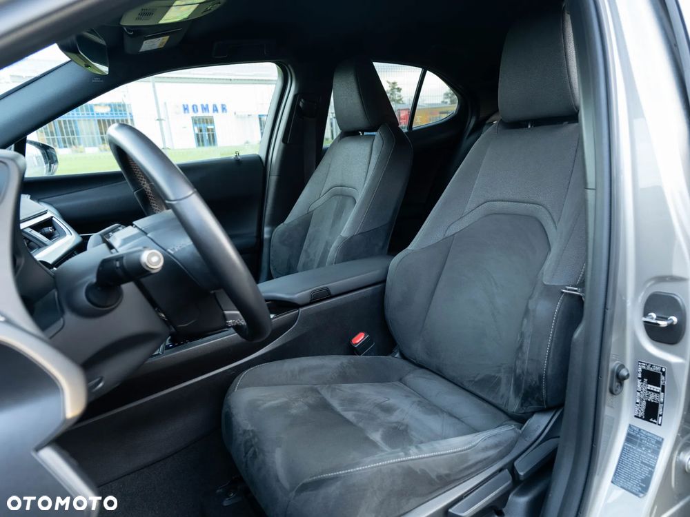 Lexus UX ver-250h-gpf-prestige-2wd - 18