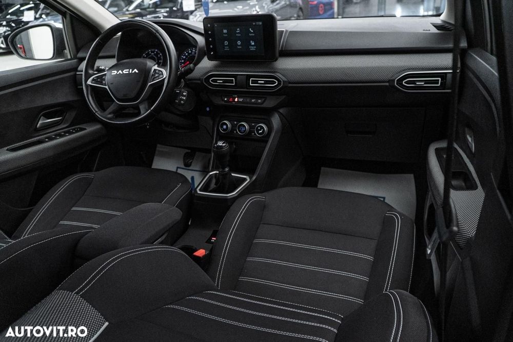 Dacia Logan TCe 90 MT6 Prestige - 3