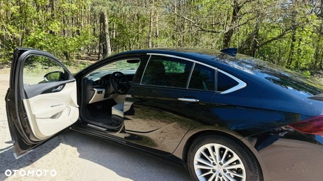Opel Insignia - 2