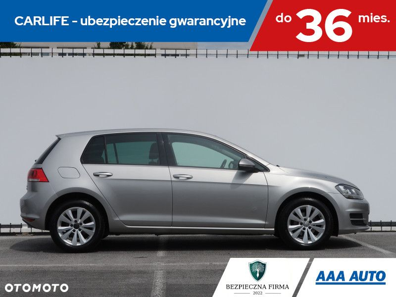 Volkswagen Golf - 7