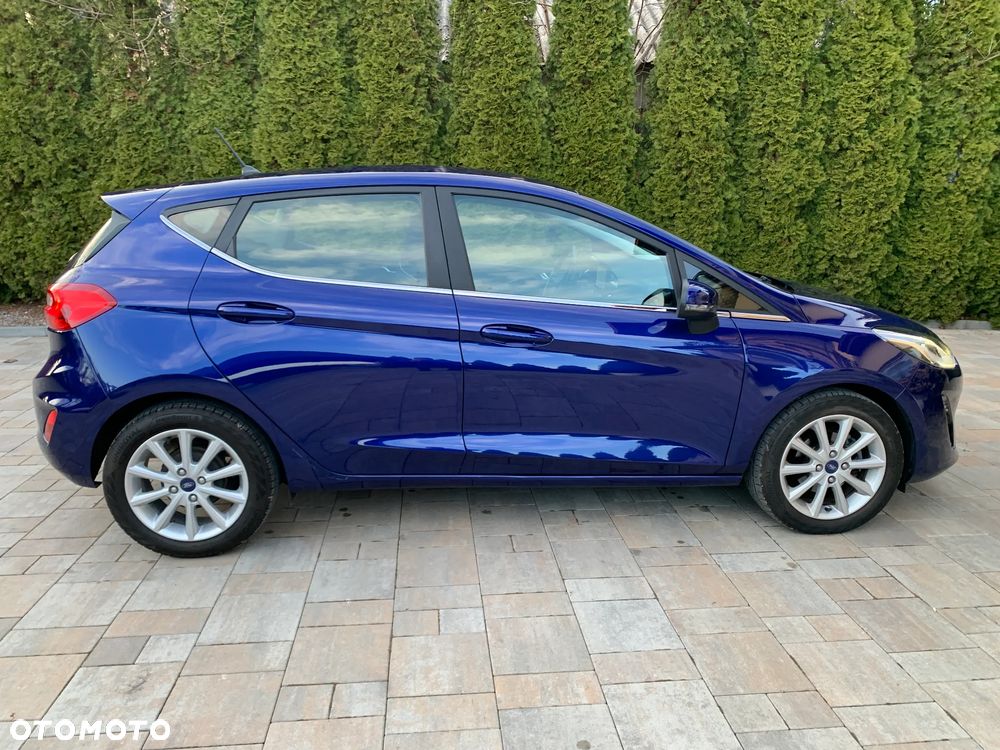 Ford Fiesta 1.0 EcoBoost S&S TITANIUM - 4