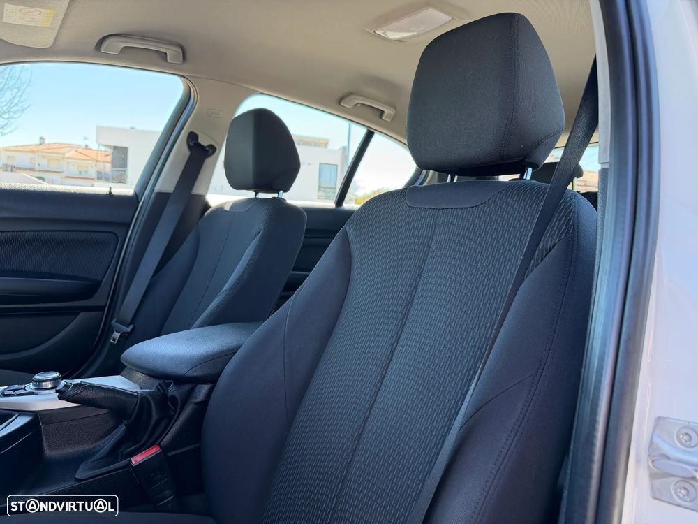 BMW 116 i Line Sport - 6