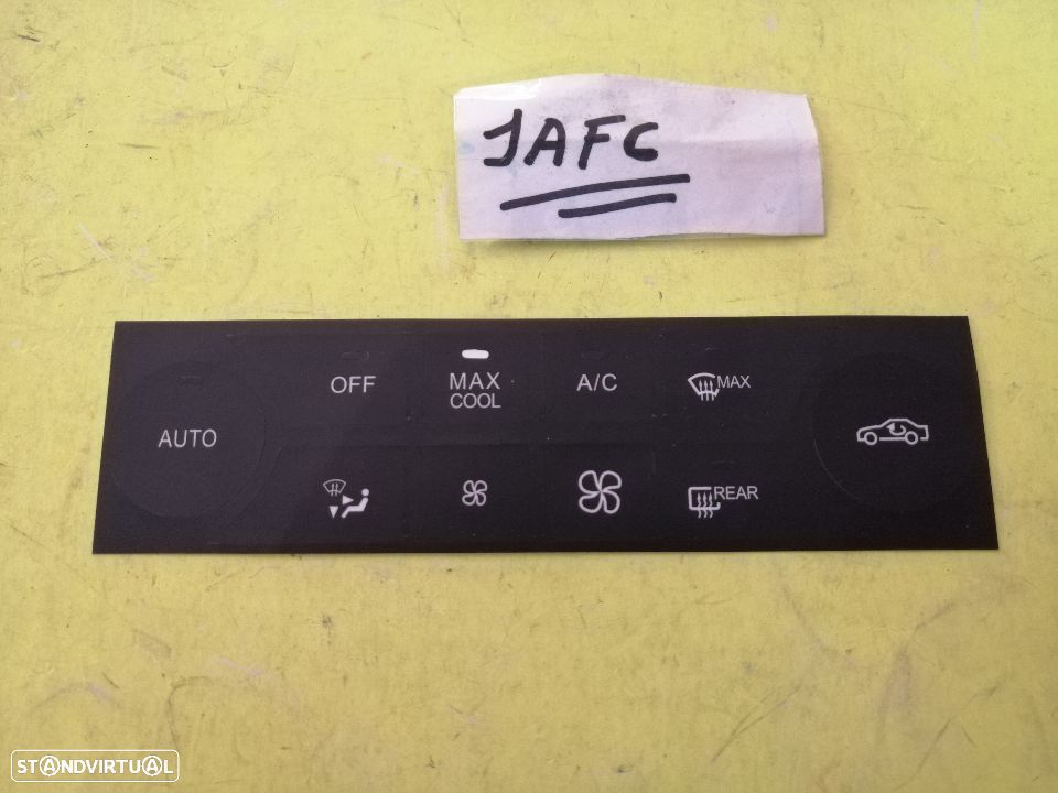 Peliculas para reparação da consola do tablier Mercedes W204 - 1