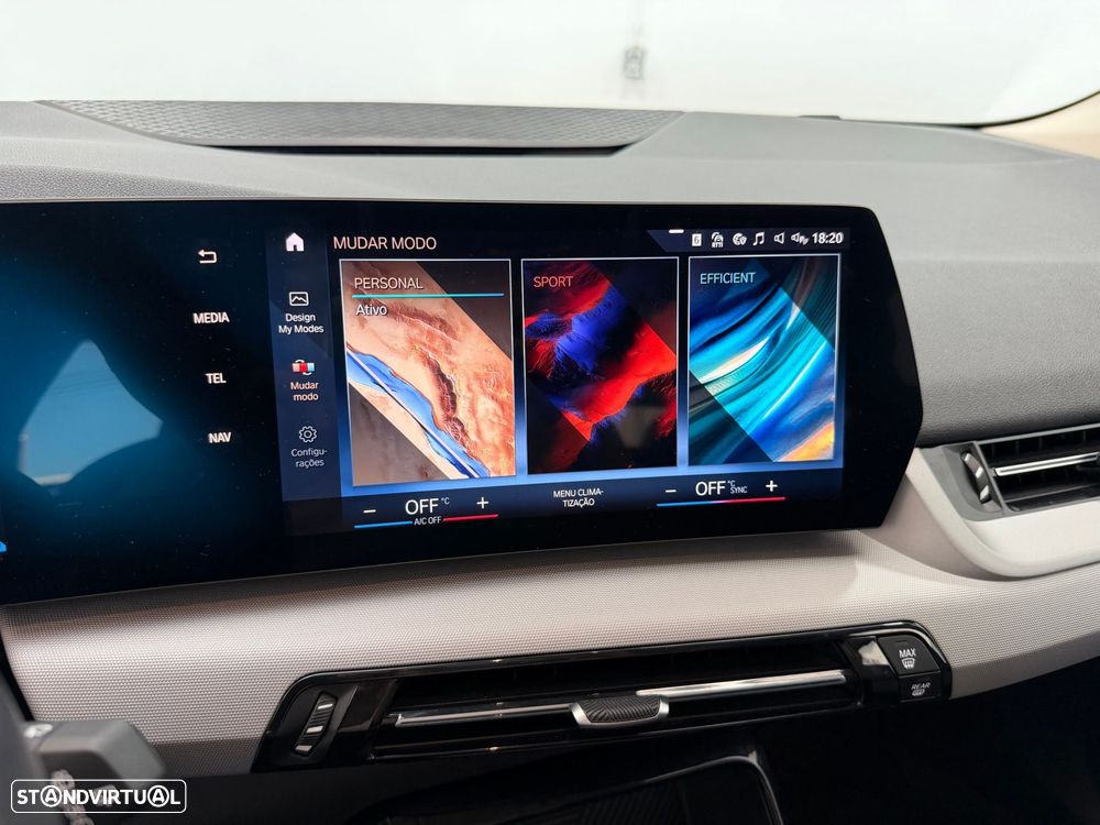 BMW 225xe Active Tourer e xDrive - 12