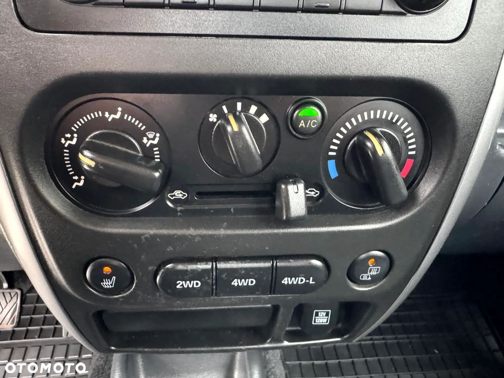 Suzuki Jimny - 11