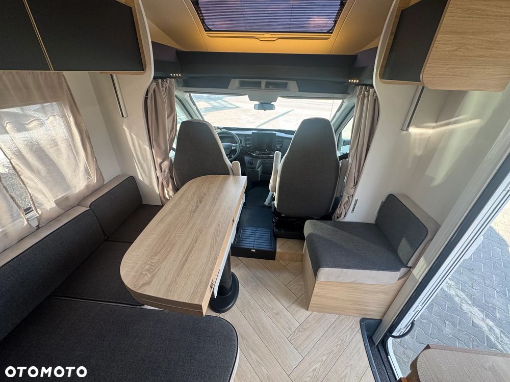 Ford Chausson 627 Titanium Line - 16
