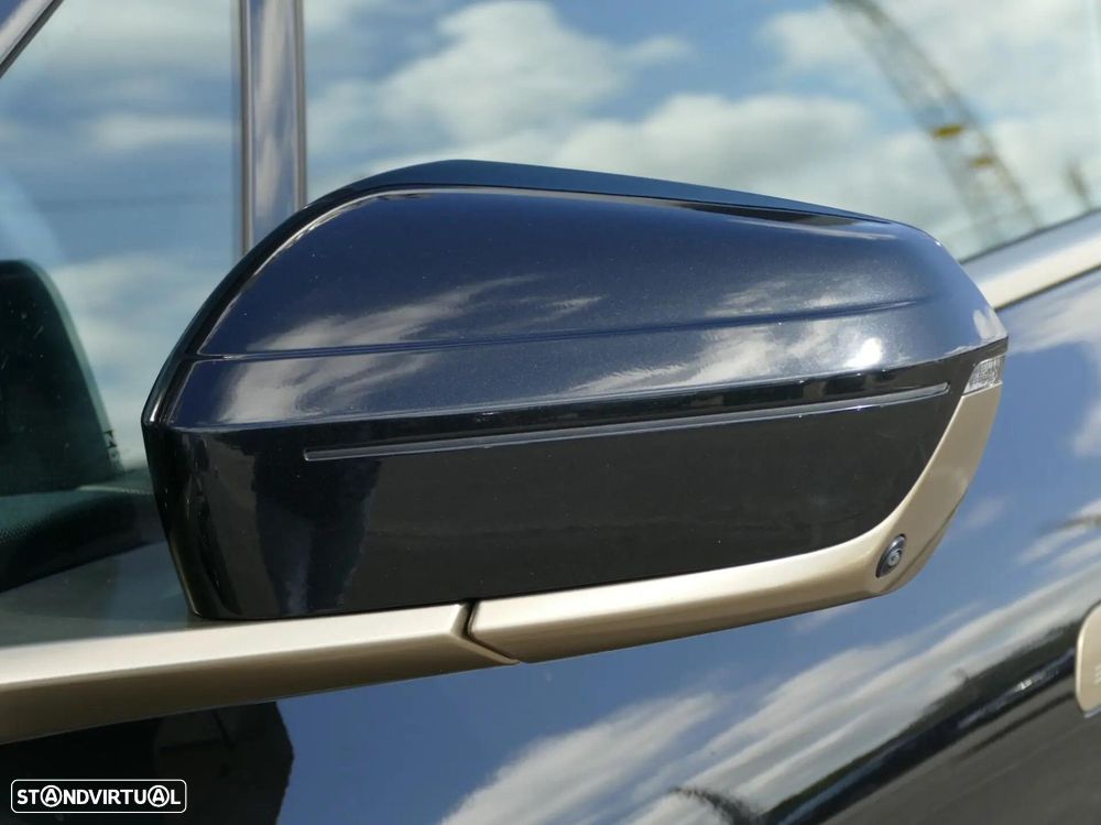 BMW iX xDrive 40 Pack Desportivo - 10