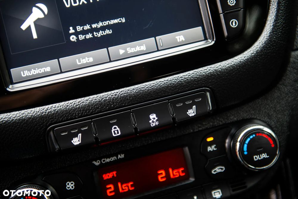 Kia Ceed 1.6 CRDi SCR L Business Line DCT - 23