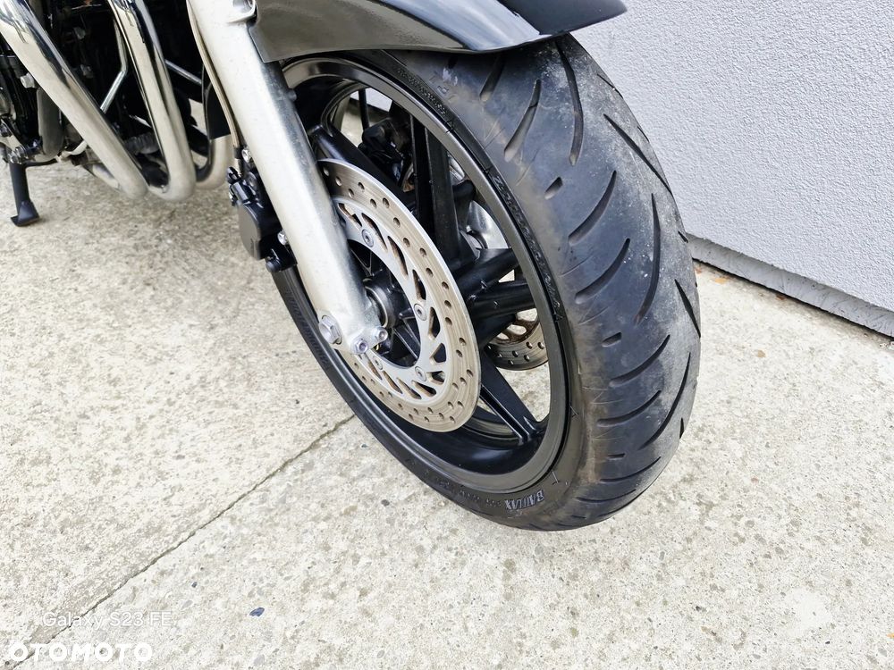 Honda CB - 25