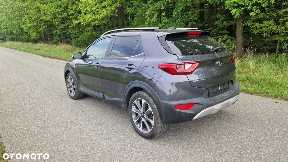 Kia Stonic 1.6 CRDi Platinum Edition - 5