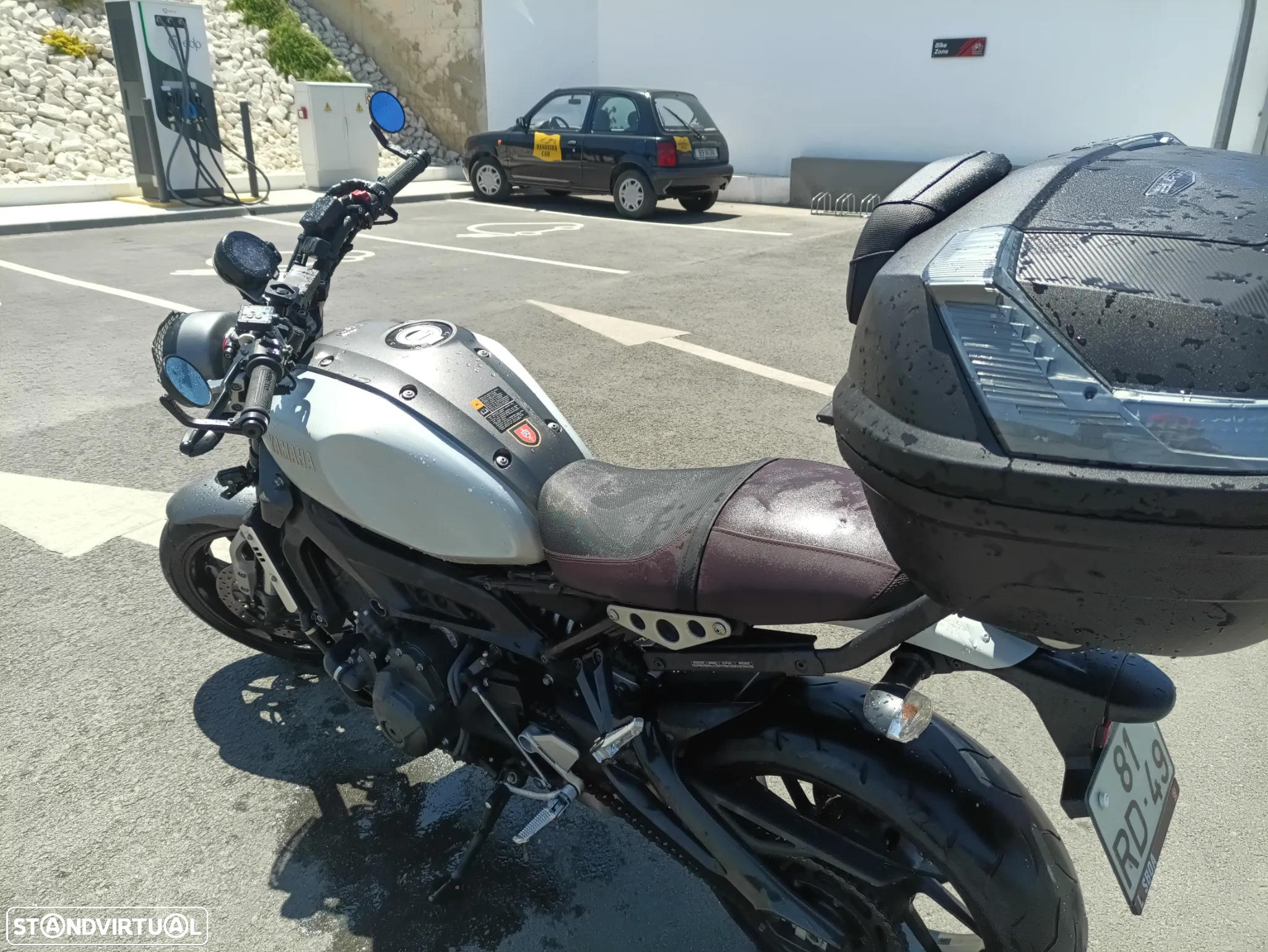 Yamaha XSR - 4