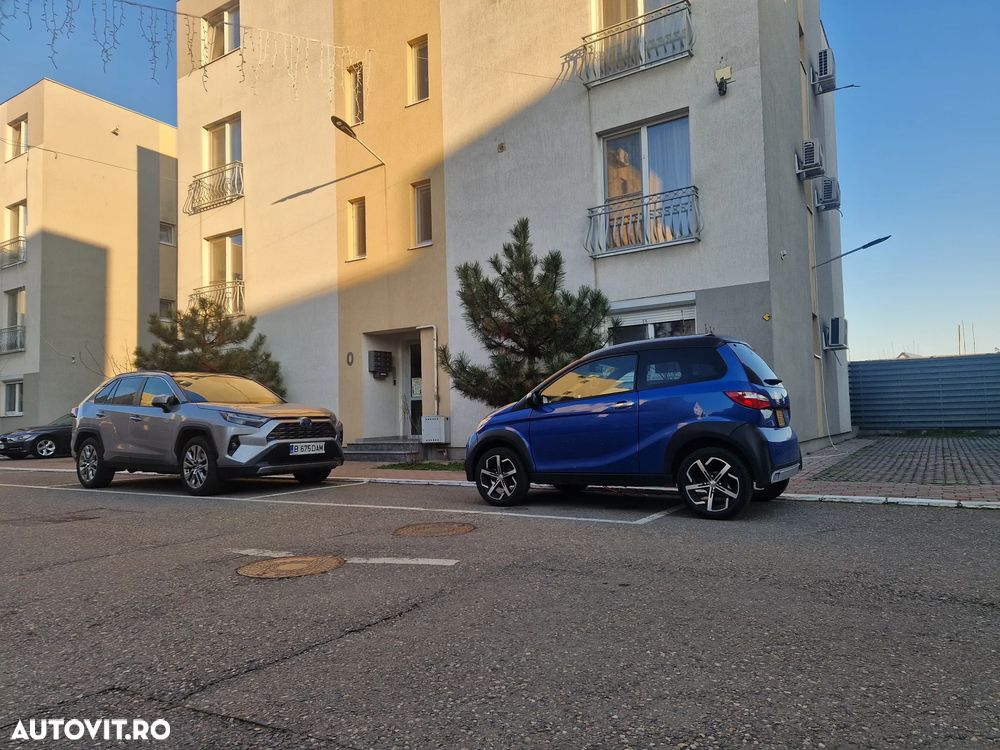 Aixam Crossline - 36