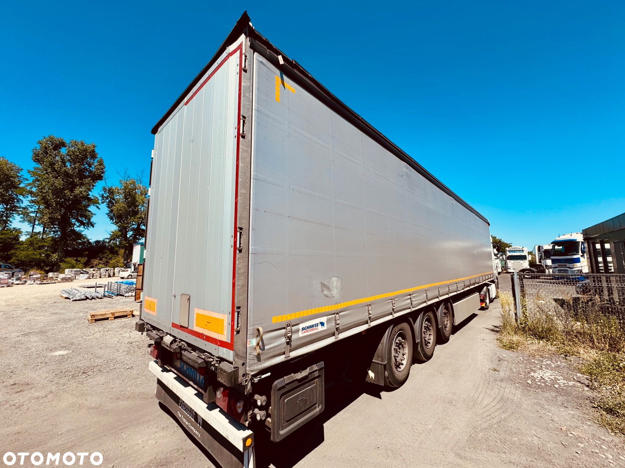 Schmitz Cargobull SCB - 1