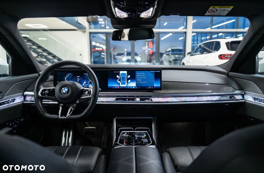 BMW Seria 7 740d xDrive sport - 19