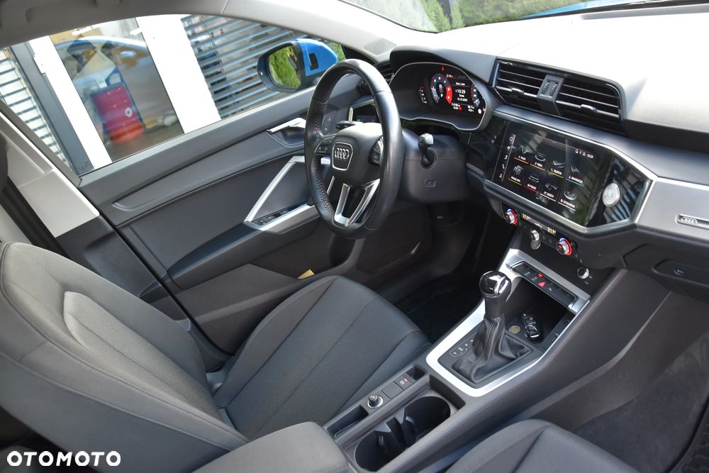 Audi Q3 2.0 TDI S tronic - 16