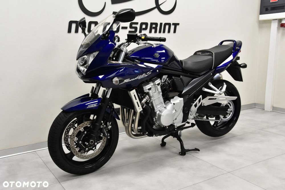 Suzuki Bandit - 3