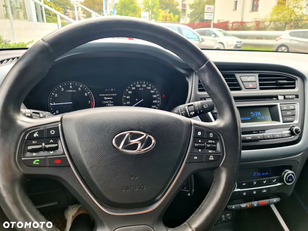 Hyundai i20 - 10