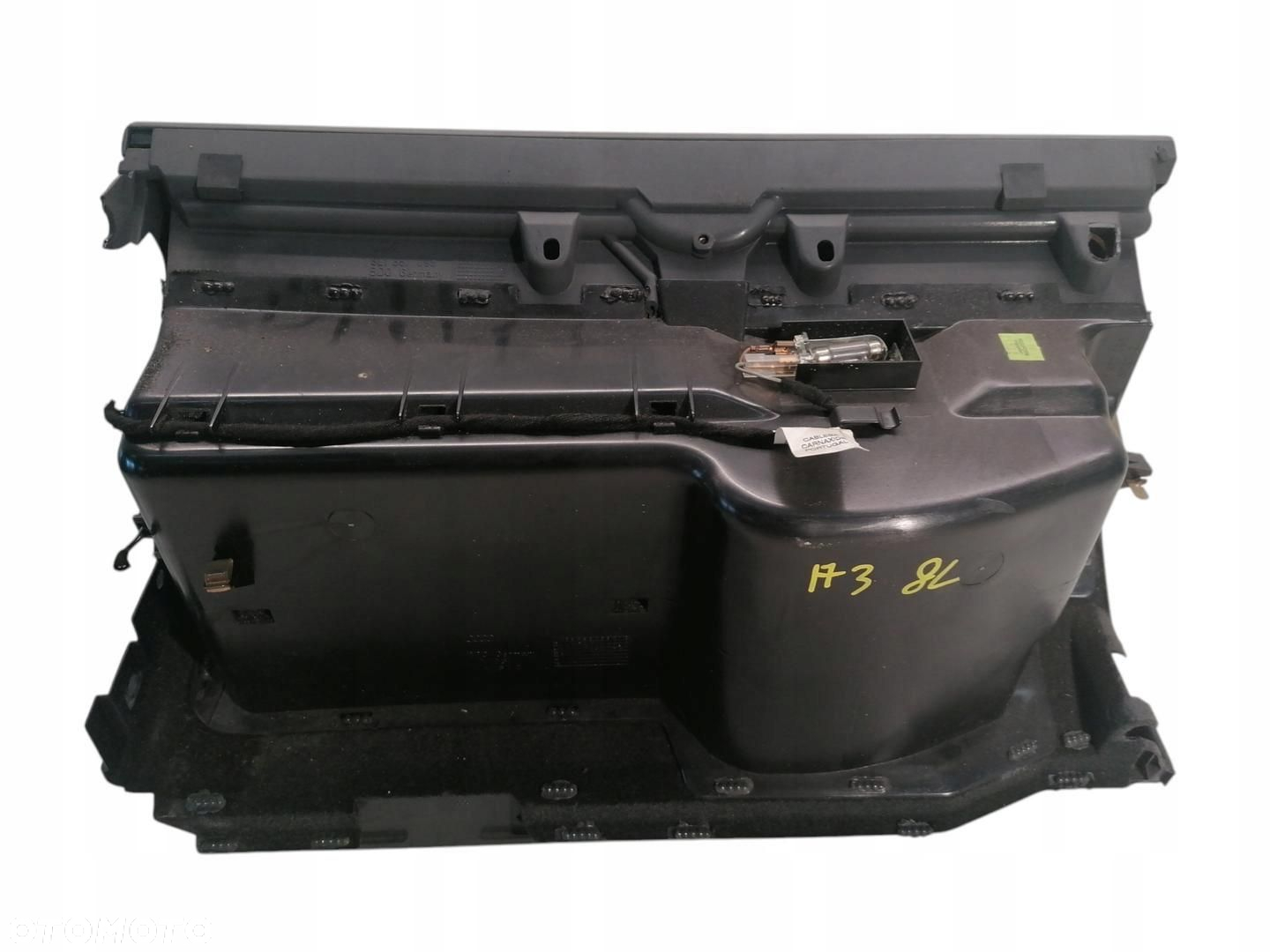SCHOWEK AUDI A3 8L 98-01 1 - 2